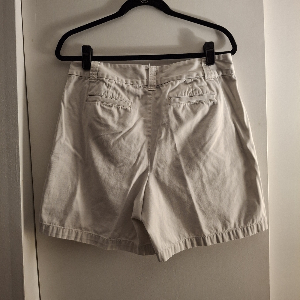 Christopher & Banks Women's Beige Casual Shorts - Picture 2 of 8